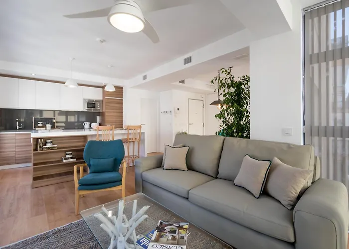 Chezmoihomes Plaza Nueva Premium